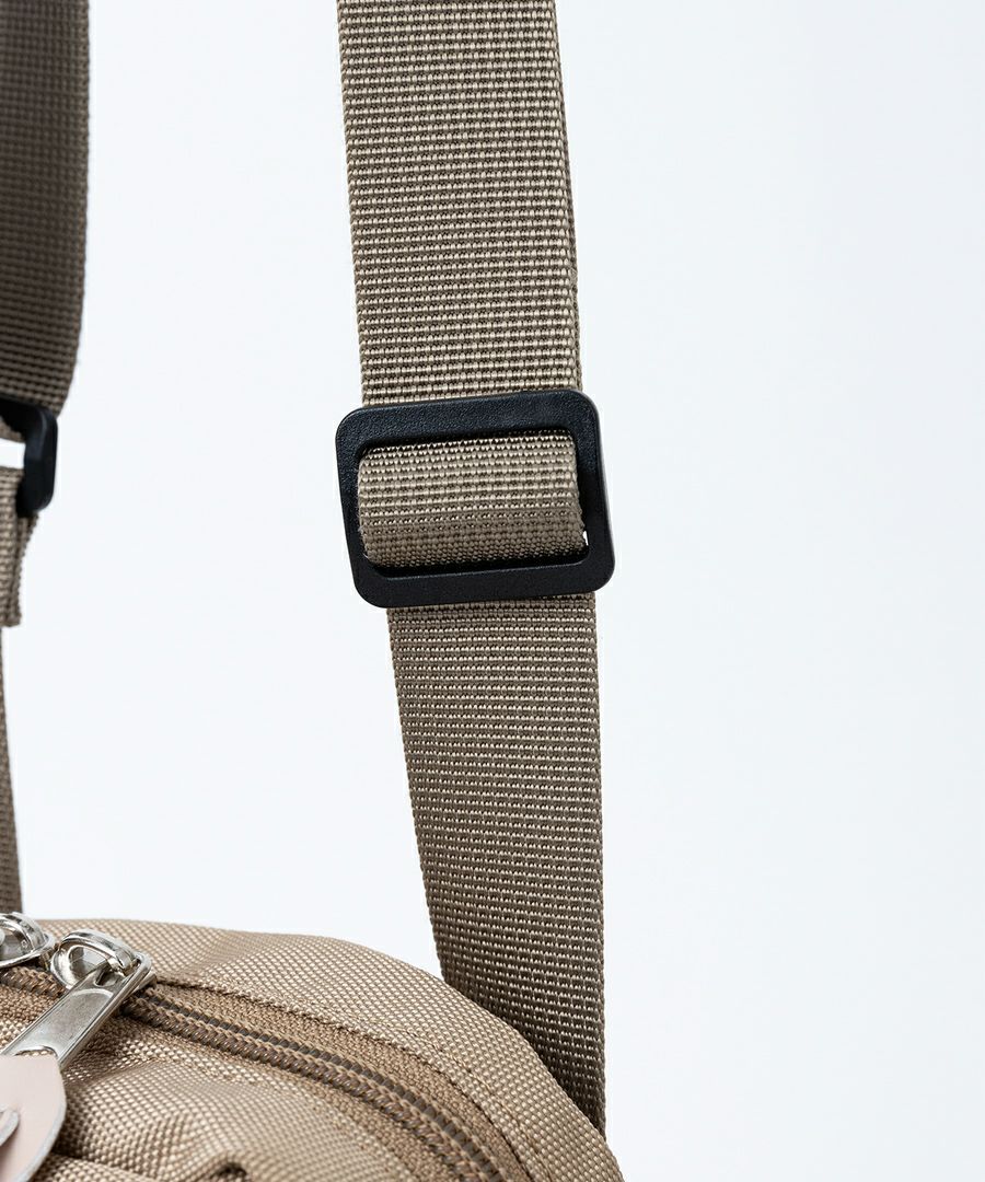 anello ショルダーバッグ 多収納 mini THREE ATH3236