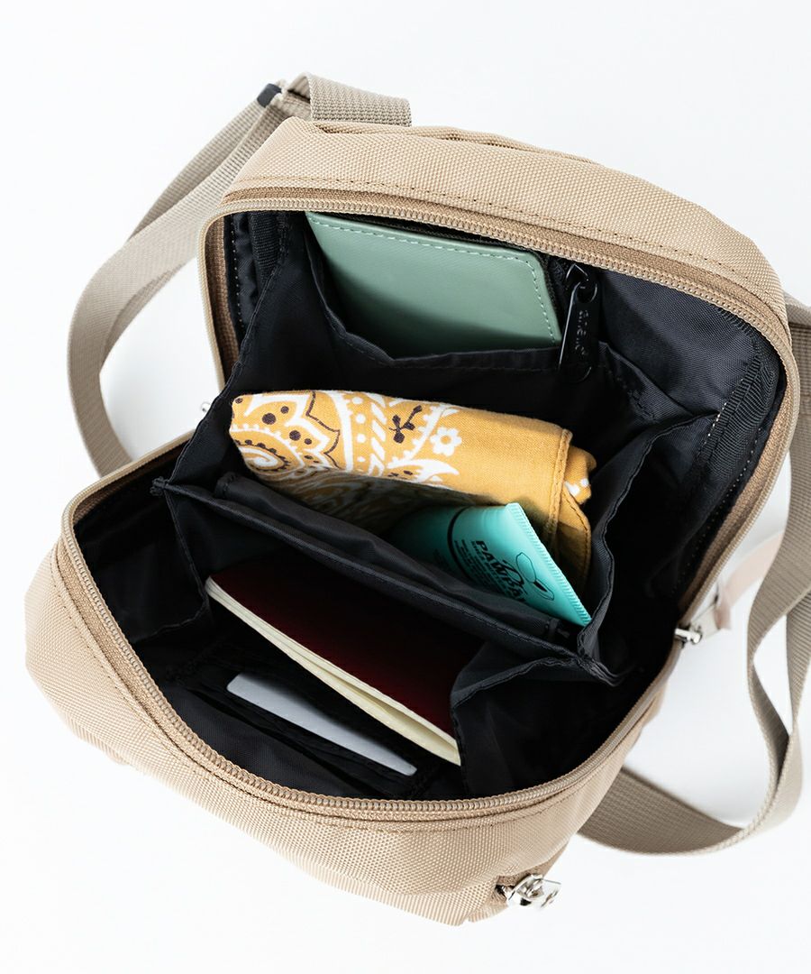 anello ショルダーバッグ 多収納 mini THREE ATH3236