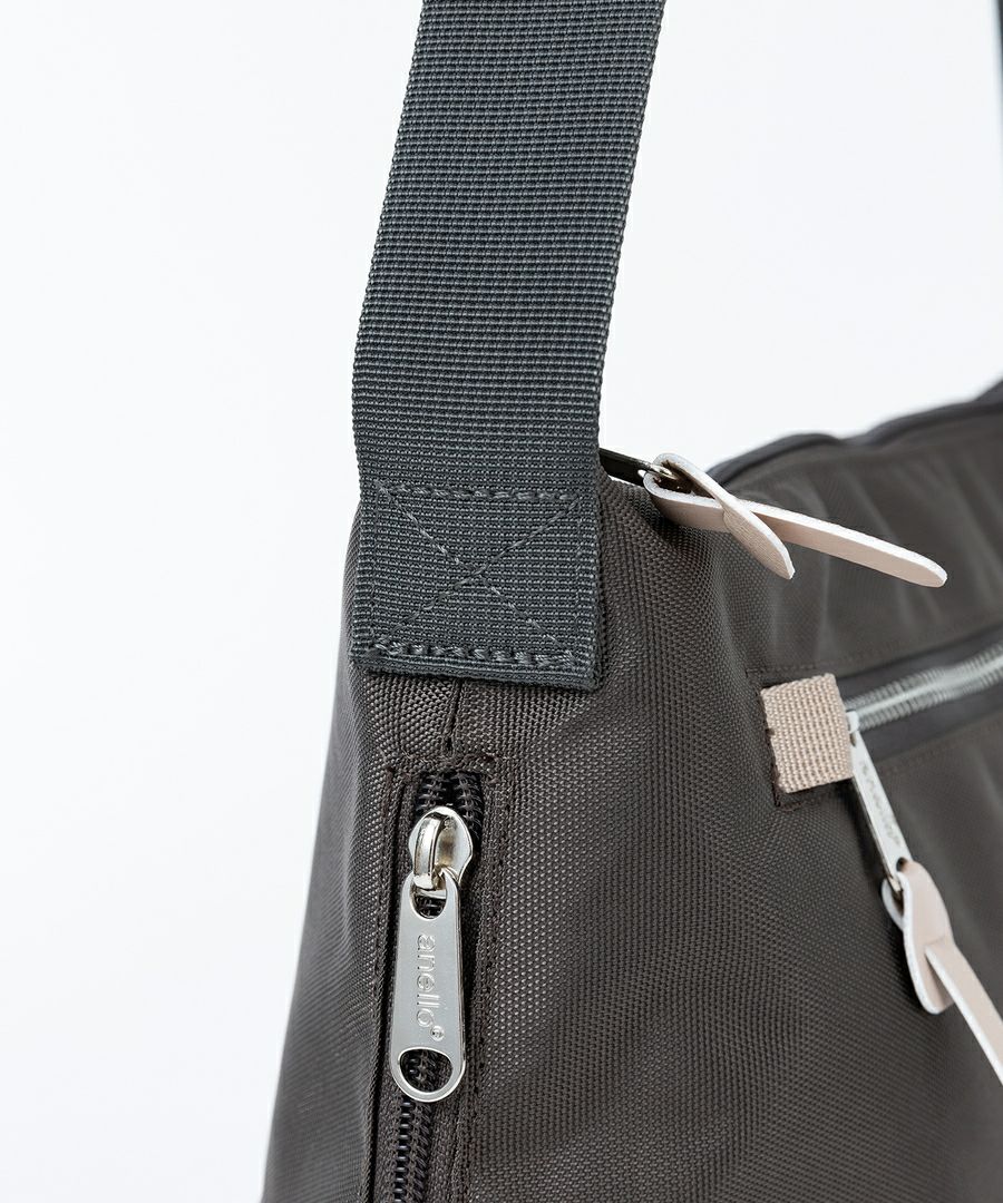 anello ショルダーバッグ 多収納 A5 THREE ATH3237