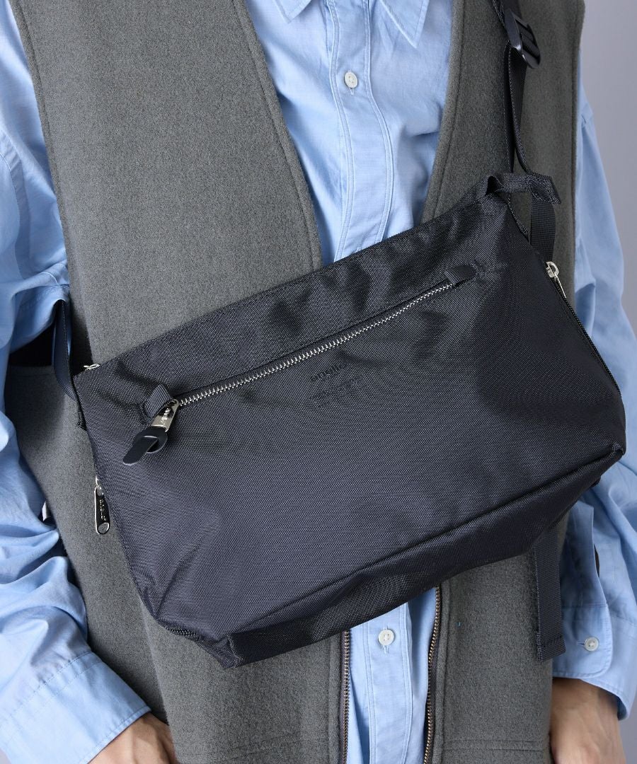 anello ショルダーバッグ 多収納 A5 THREE ATH3237