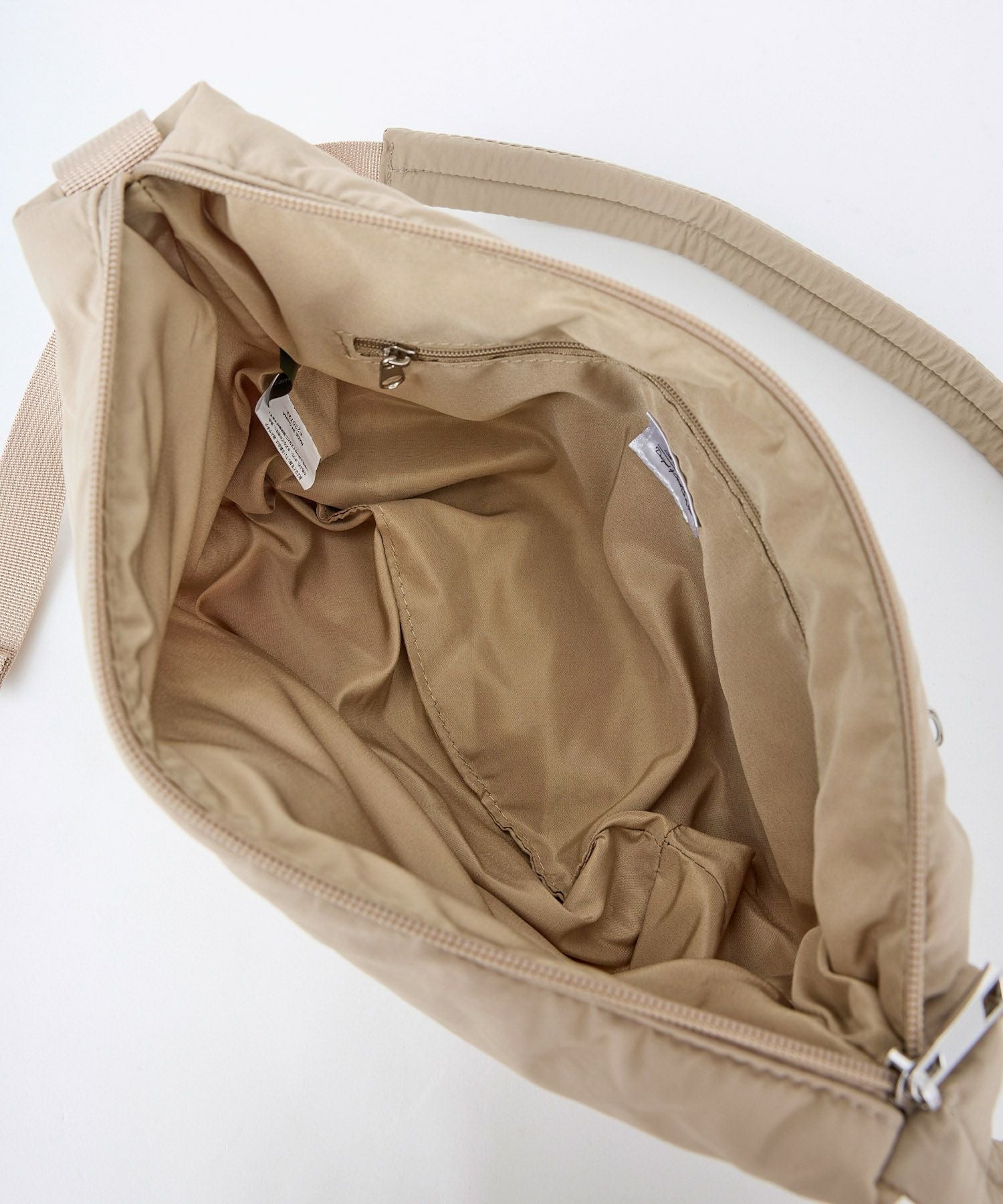 Legato Largo ショルダーバッグ 撥水 A5 パデッドナイロンハンモック LG-F3161