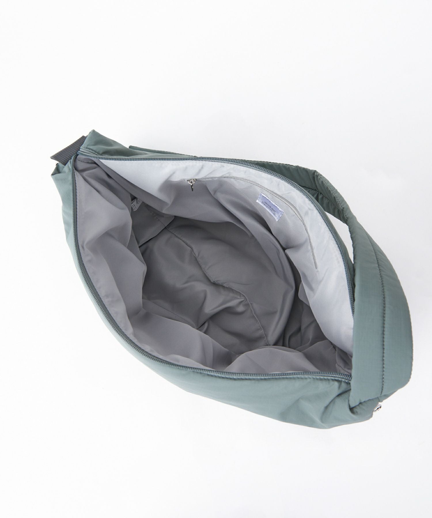 Legato Largo ショルダーバッグ 撥水 A4 パデッドナイロンハンモック LG-F3162