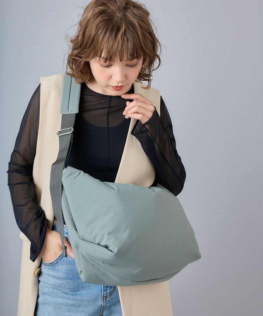 Legato Largo ショルダーバッグ 撥水 A4 パデッドナイロンハンモック LG-F3162