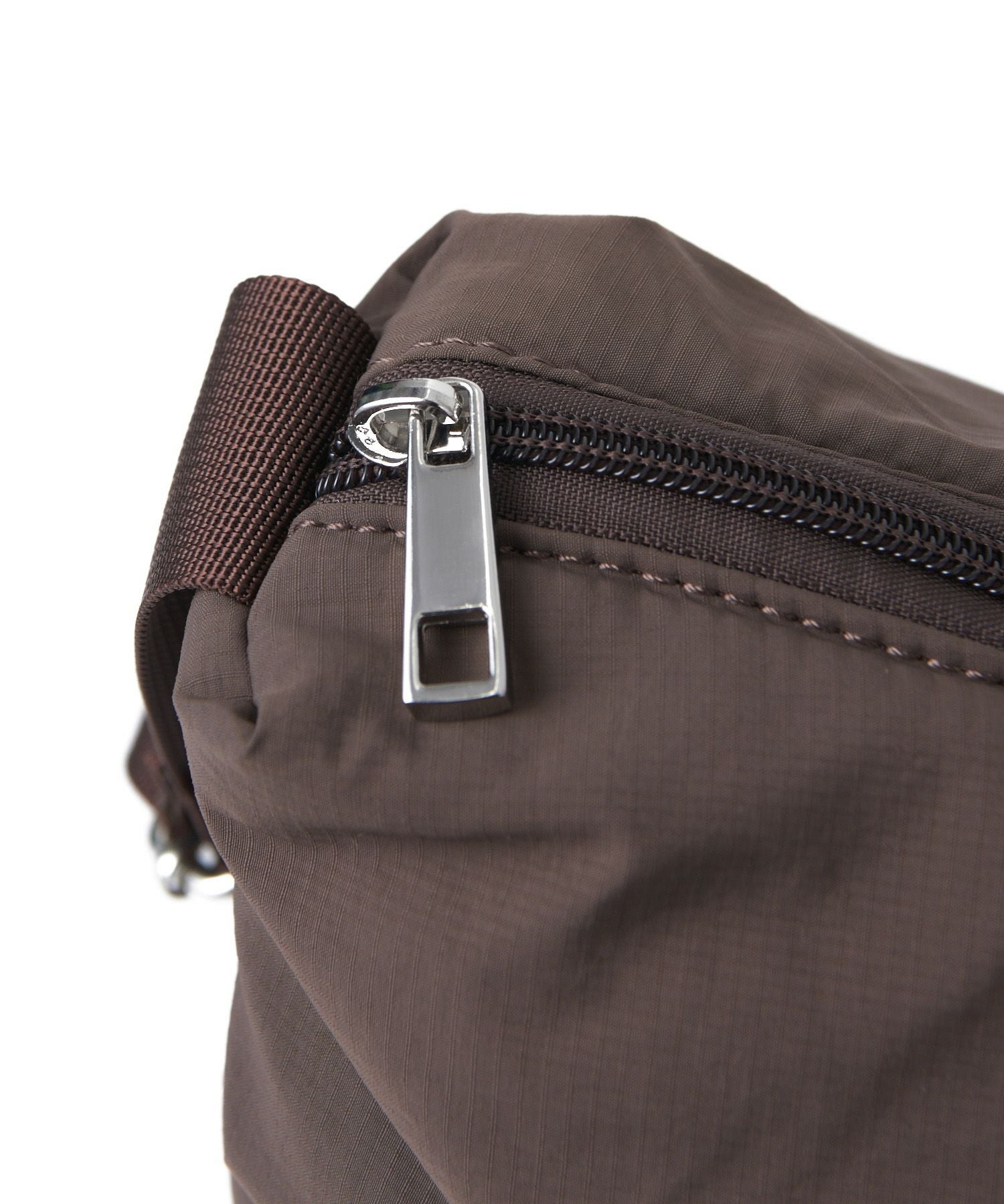 Legato Largo ショルダーバッグ 撥水 A4 パデッドナイロンハンモック LG-F3163