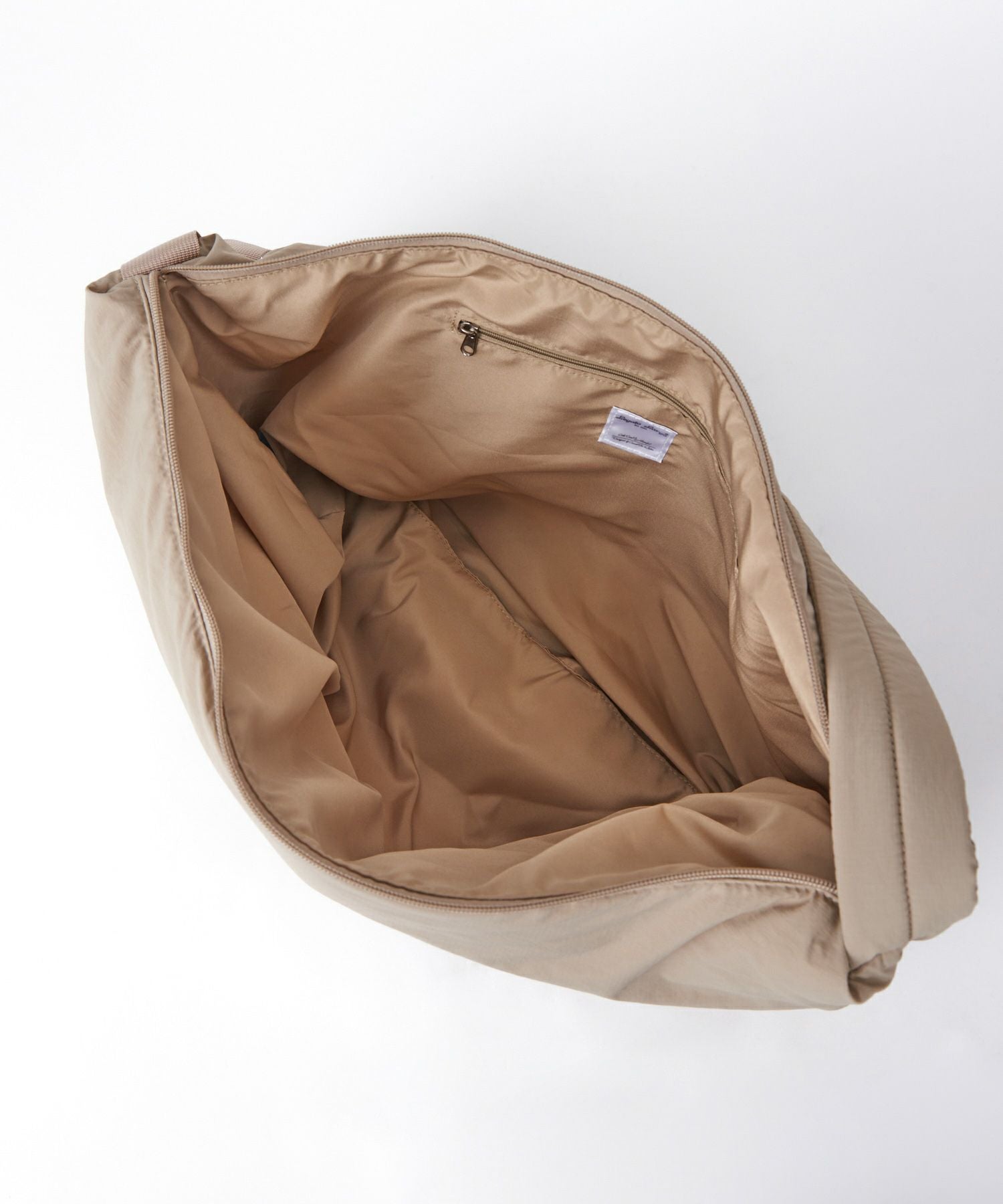 Legato Largo ショルダーバッグ 撥水 A4 パデッドナイロンハンモック LG-F3163