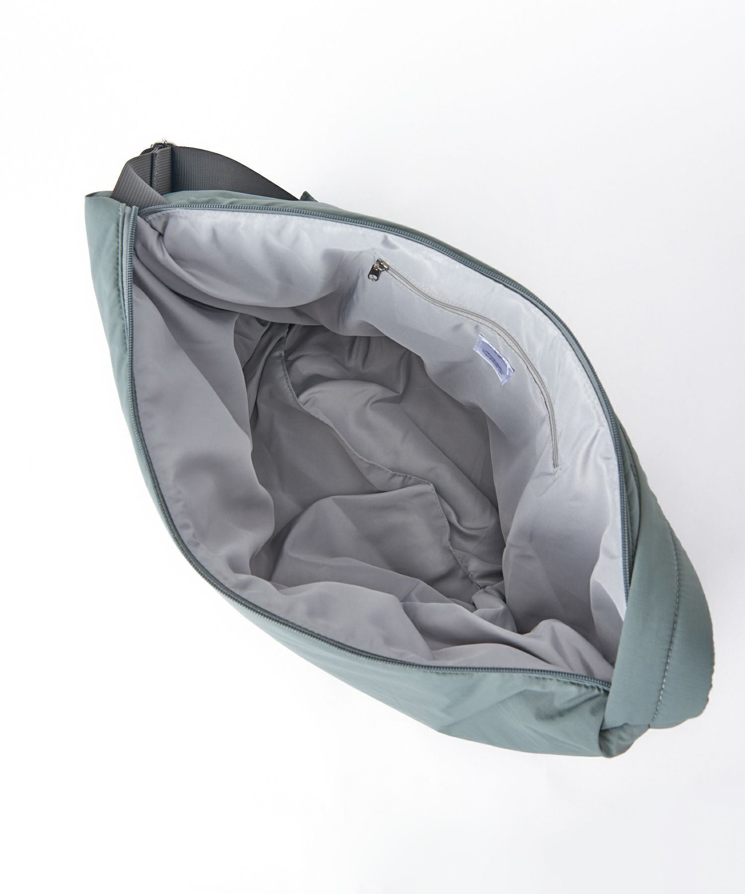 Legato Largo ショルダーバッグ 撥水 A4 パデッドナイロンハンモック LG-F3163