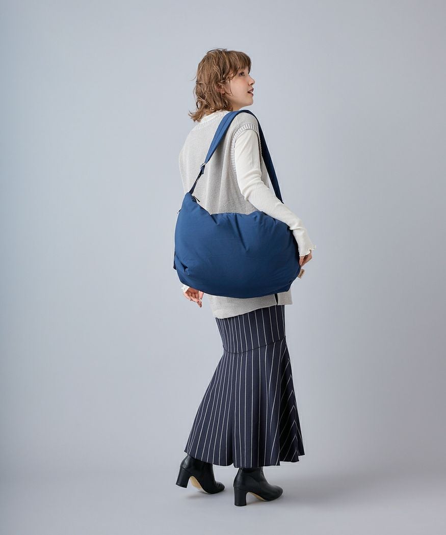 80%OFF】ビッグワンショルダーバッグ/パデッドナイロンハンモック