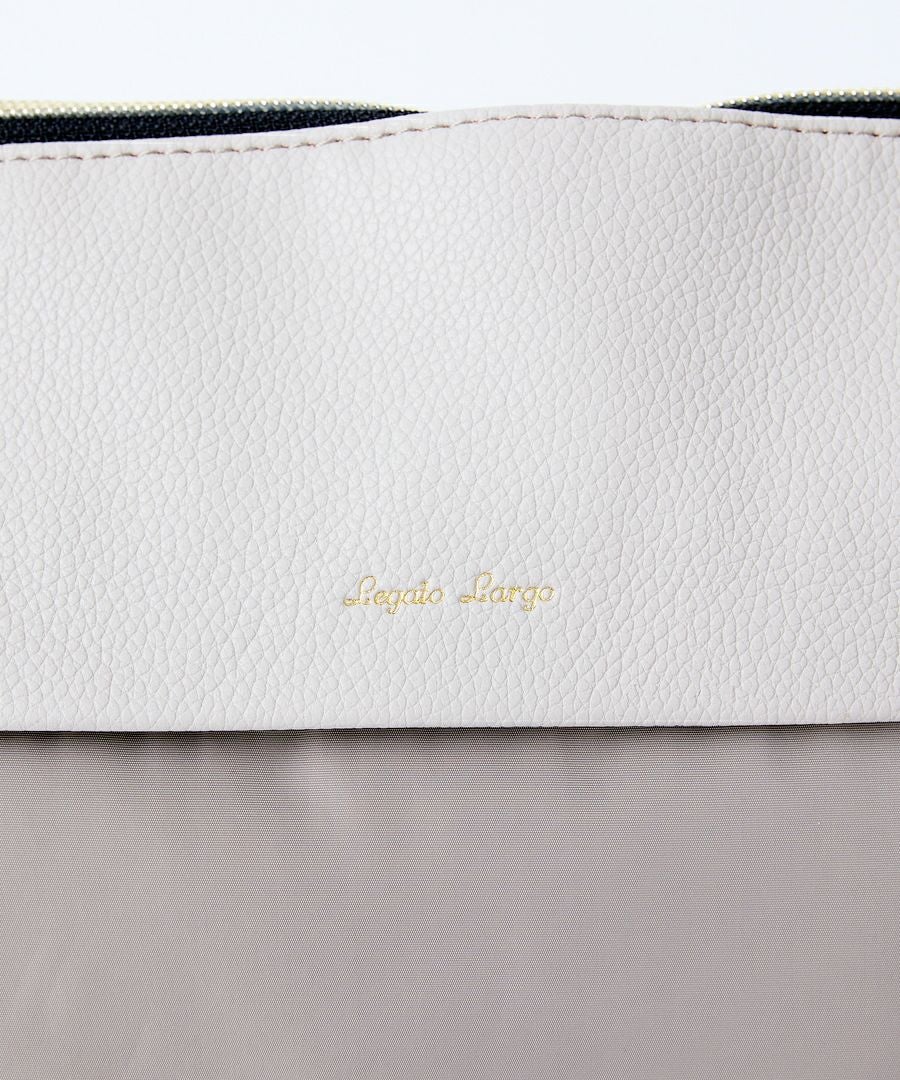 Legato Largo ショルダーバッグ 撥水 A5 グロッシーコンビ LI-E1591