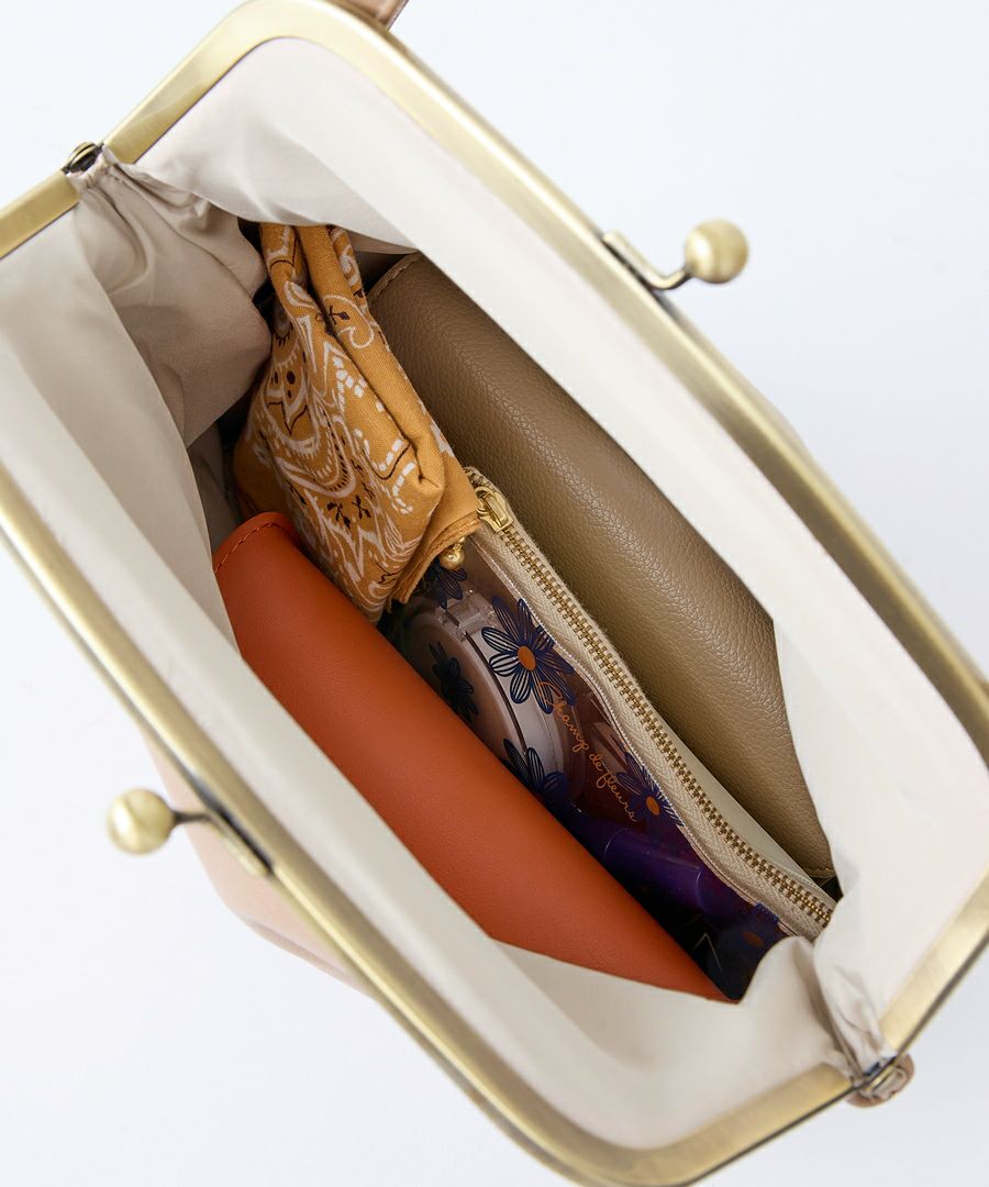 Legato Largo ショルダーバッグ  A5 パカッとがま口 LG-V0121