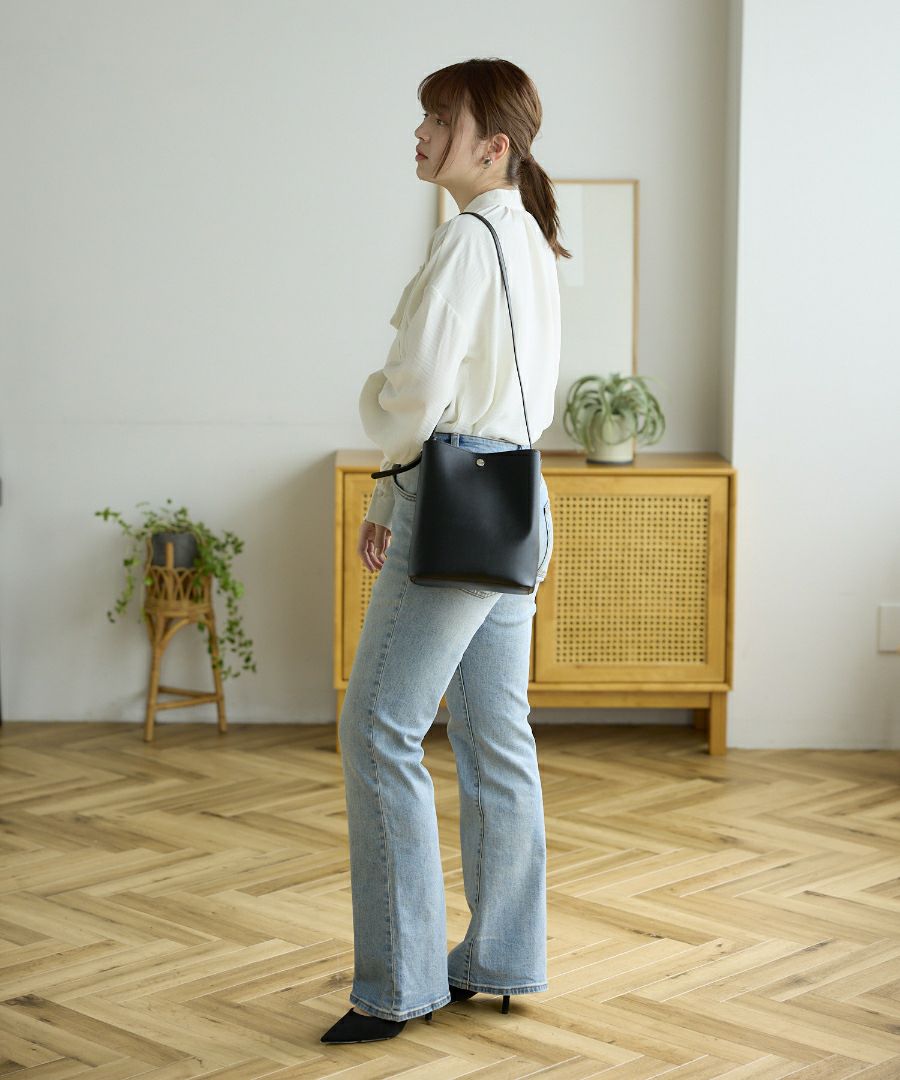 Legato Largo ショルダーバッグ 軽量 A5 かるいかばん LG-P0116