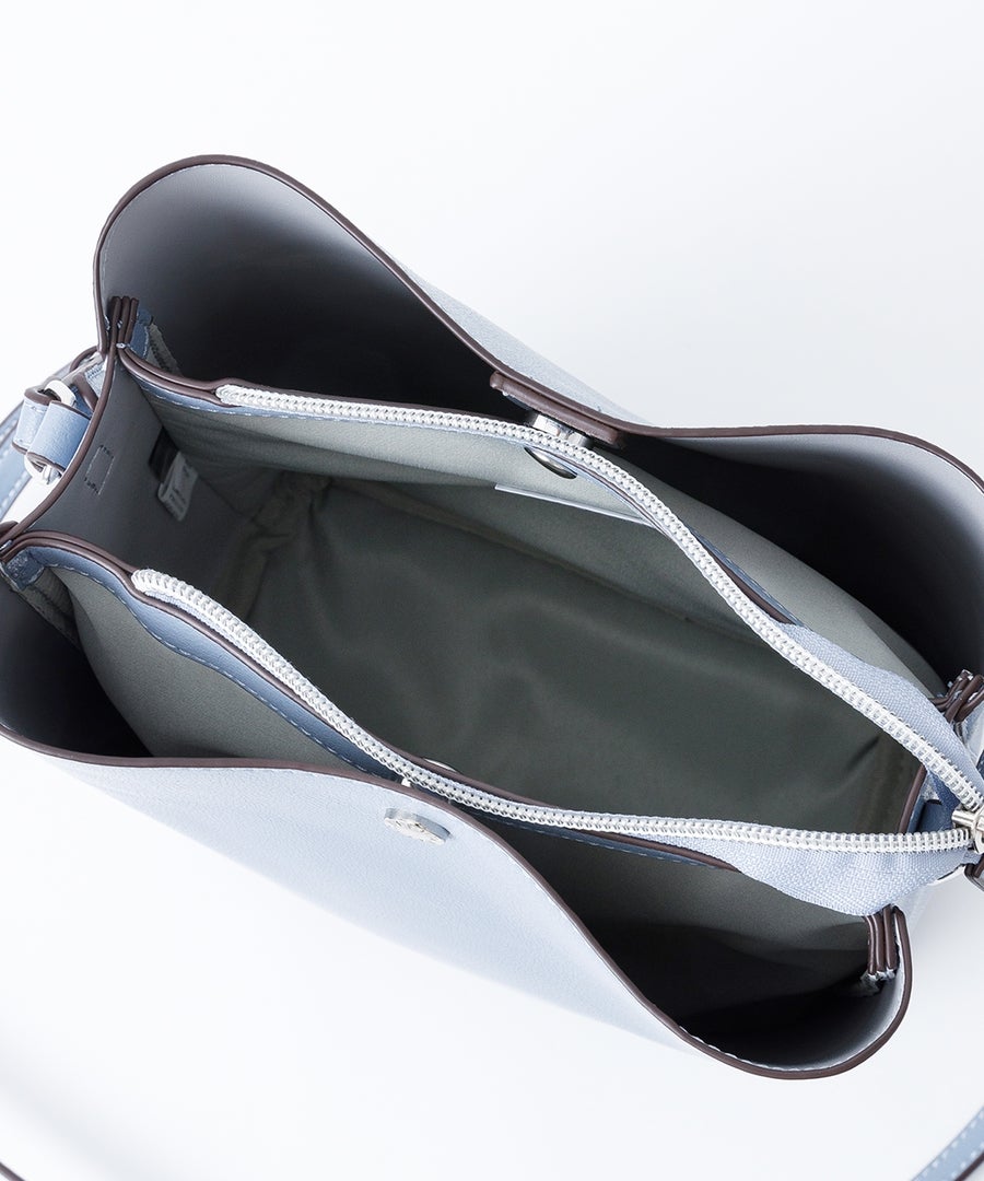 Legato Largo ショルダーバッグ 軽量 A5 かるいかばん LG-P0116