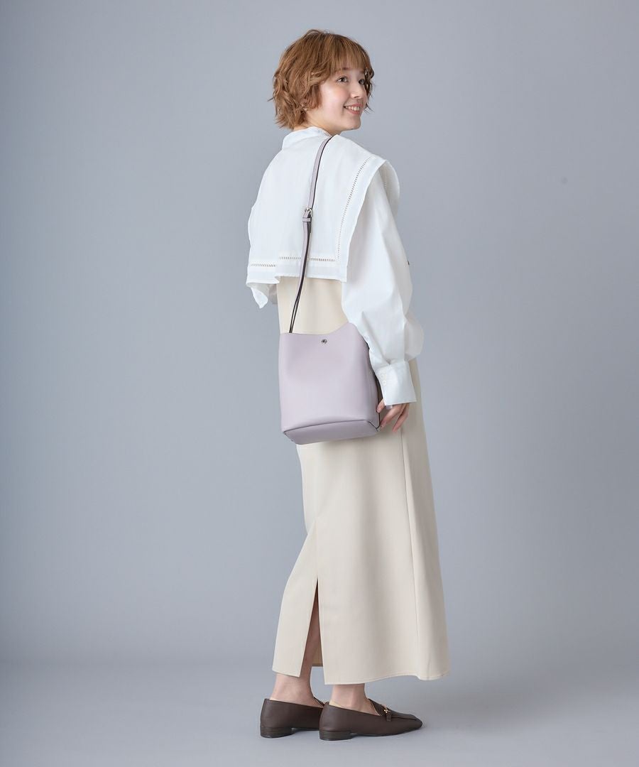 Legato Largo ショルダーバッグ 軽量 A5 かるいかばん LG-P0116