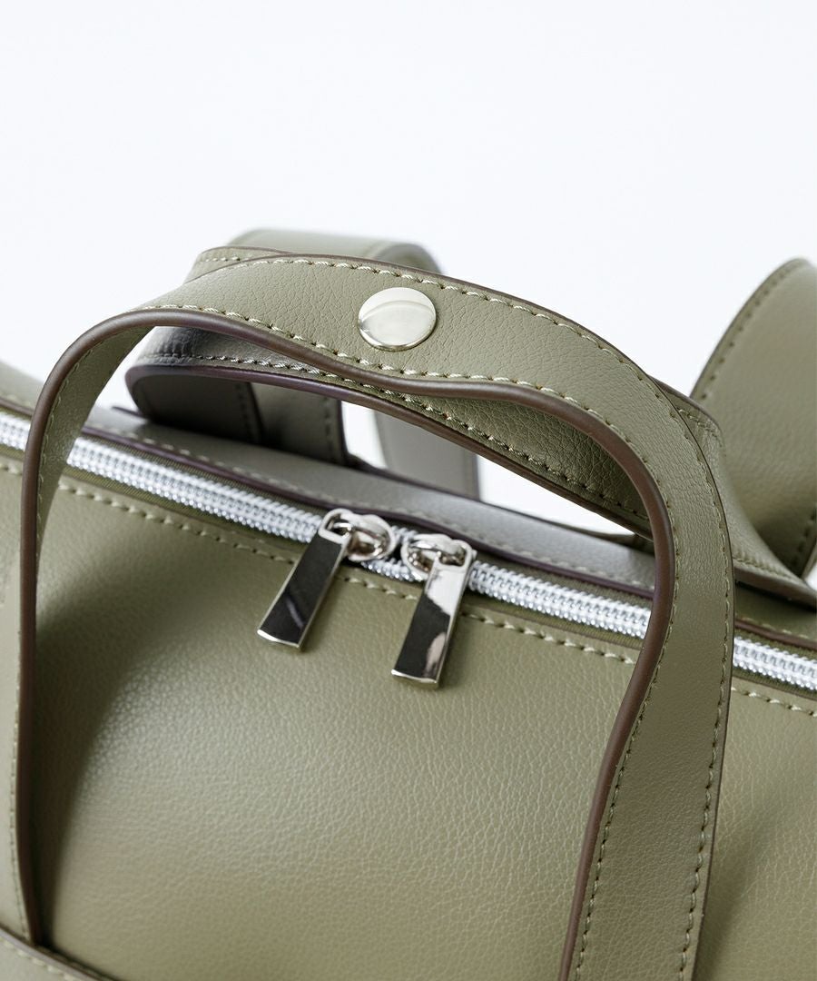 Legato Largo リュック バックパック 軽量 PC収納 A4 かるいかばん LG-P0118