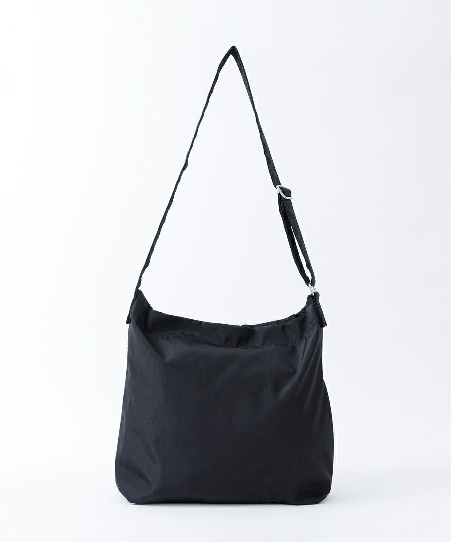 Legato Largo ショルダーバッグ 撥水 A4 ドロストバッグ LI-E1625