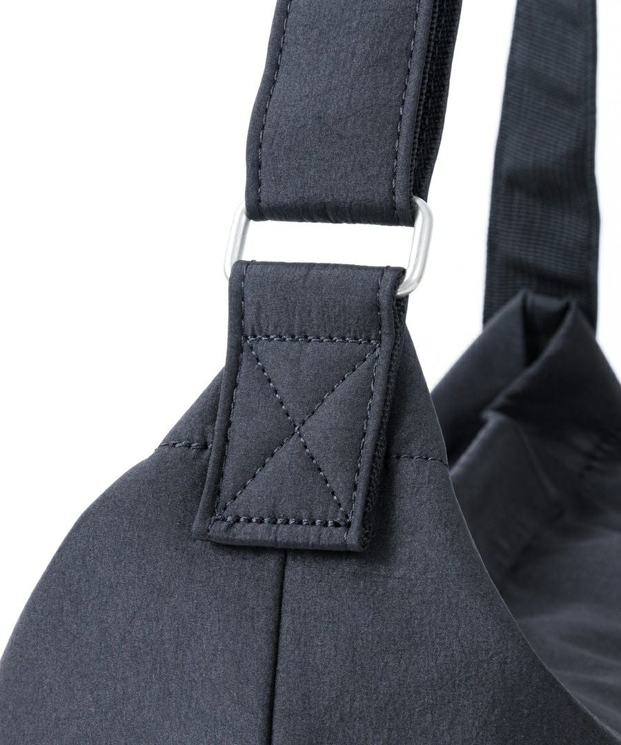 Legato Largo ショルダーバッグ 撥水 A4 ドロストバッグ LI-E1625