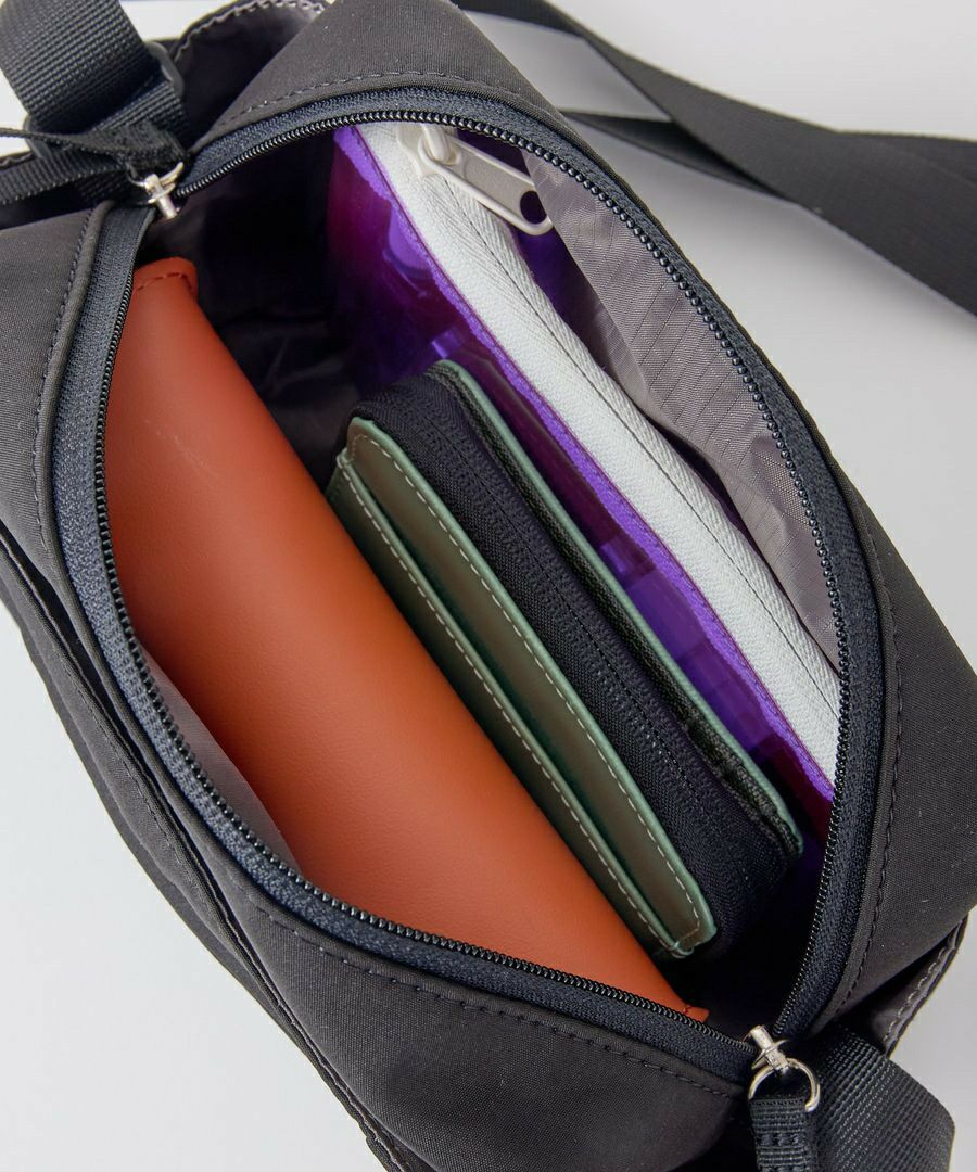 anello GRANDE ショルダーバッグ 軽量 撥水 mini IRIS GHN1092