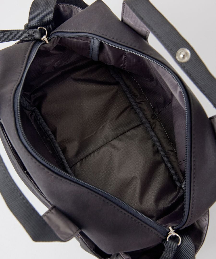 anello GRANDE ショルダーバッグ 軽量 撥水 2WAY 多収納 A5 IRIS GHN1093