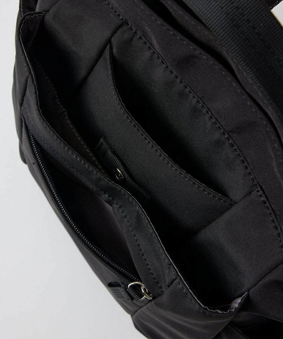 anello GRANDE リュック バックパック 軽量 撥水 多収納 10ﾎﾟｹ A4 IRIS GHN1094