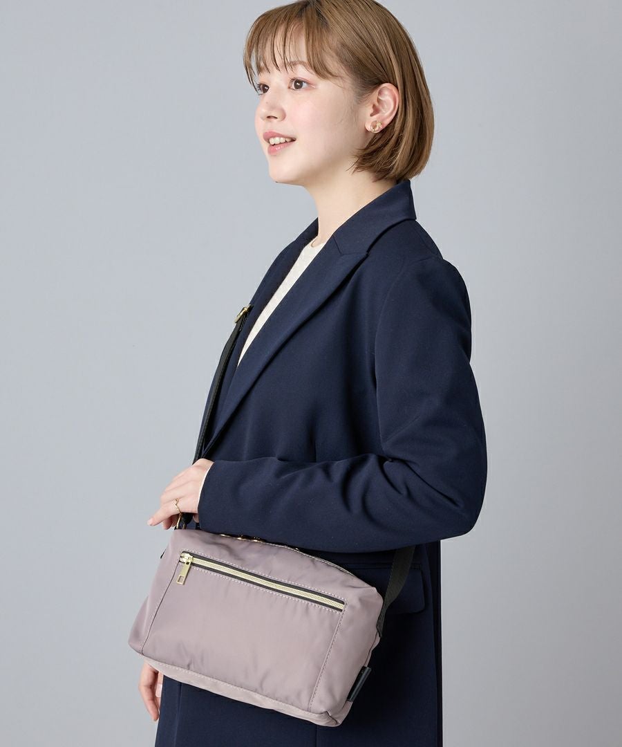 80%OFF】ミニショルダーバッグ/Urban撥水ポリエステル | ショルダー