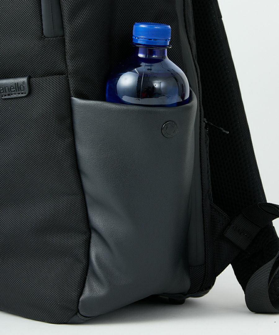 商品詳細 - 【公式限定/ 大容量】多機能スクエアリュック/Cliente