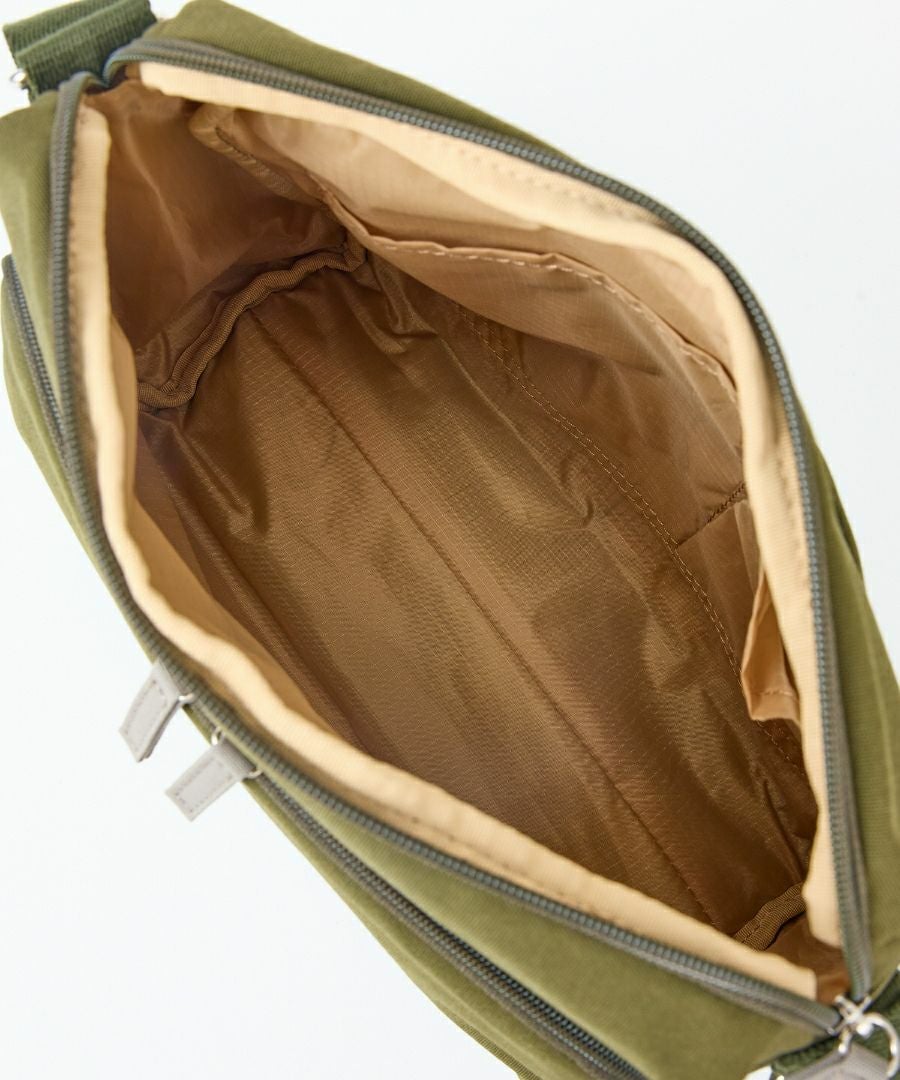 anello GRANDE ショルダーバッグ 両面撥水 軽量 A5 FITTY GTM0831