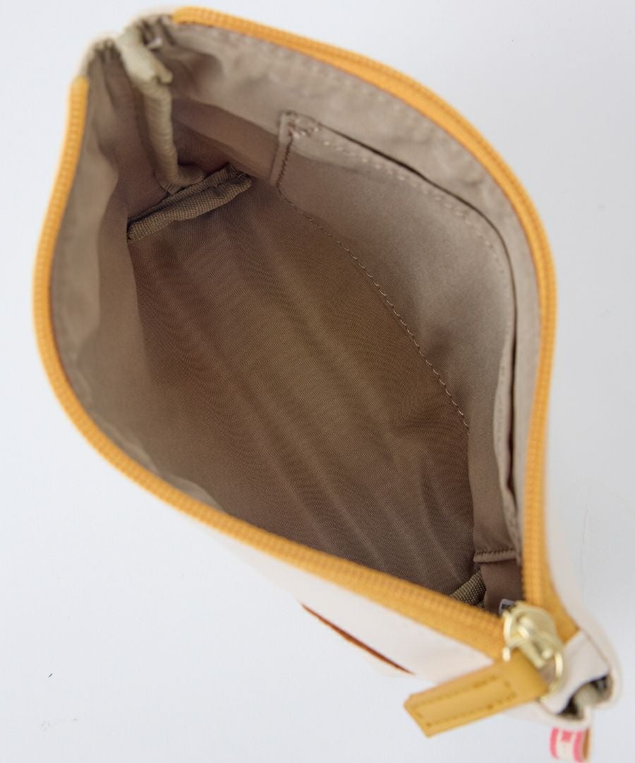 80%OFF】ポーチ/世界の人 | その他 | CARROT ONLINE 【公式】