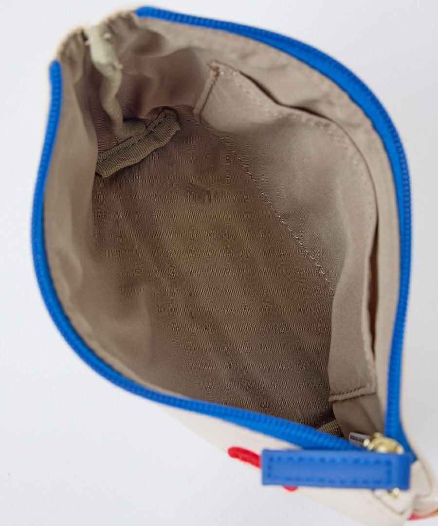 Legato Largo ポーチ  0 世界の人 LCH-D1353