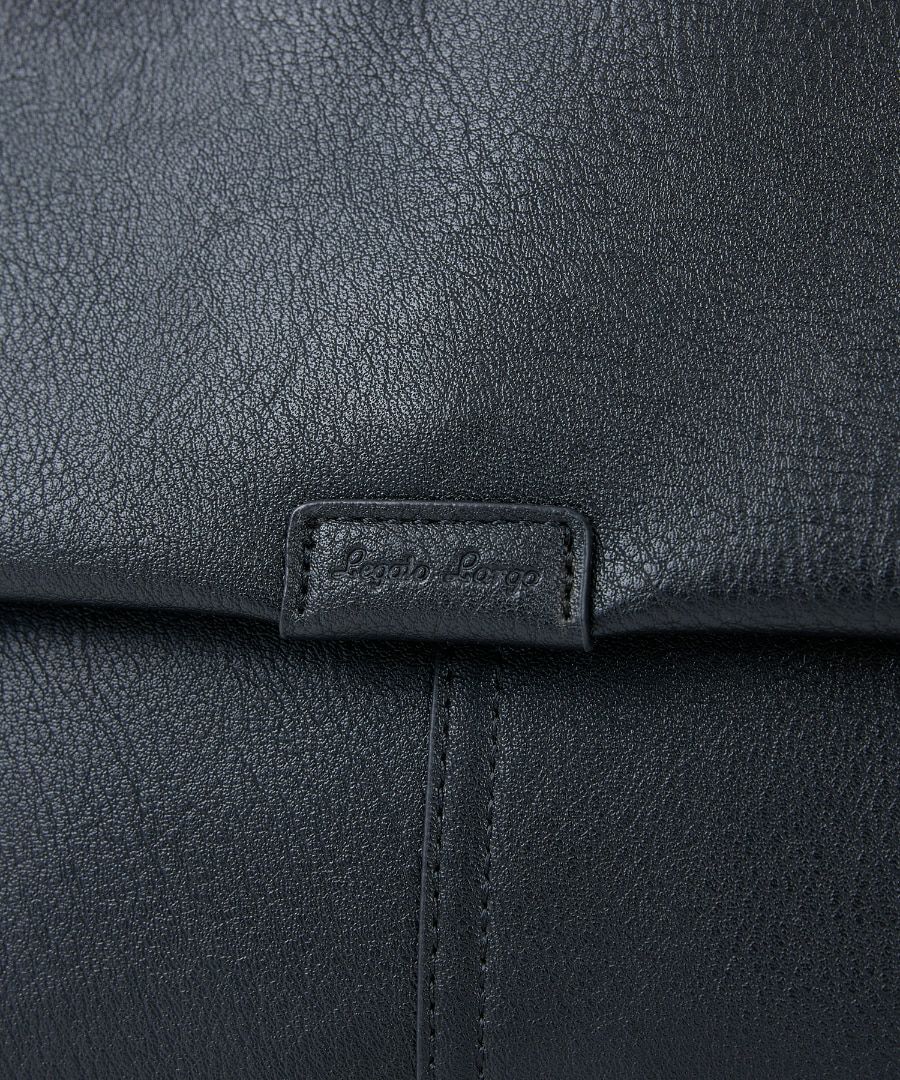 Legato Largo ショルダーバッグ お財布機能付き 多収納 A5 ネオノスタルジック LH-D1227