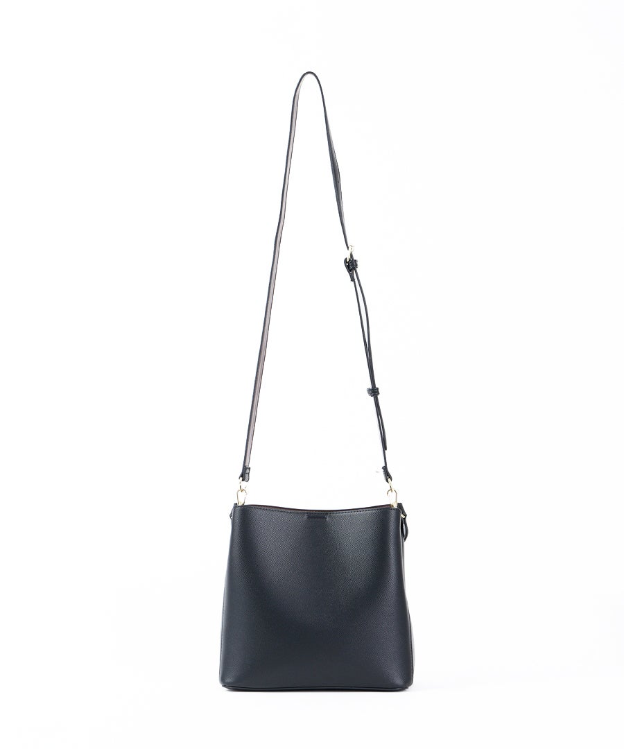 Legato Largo ショルダーバッグ たすかるっかばん 軽量 カクシボ お手入れ楽々 2WAY A5 たすかるっかばん LH-F3373