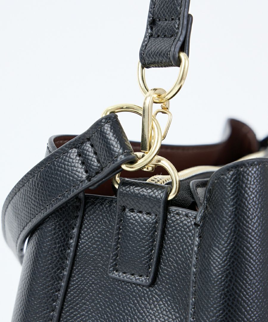 Legato Largo ショルダーバッグ たすかるっかばん 軽量 カクシボ お手入れ楽々 2WAY A5 たすかるっかばん LH-F3373