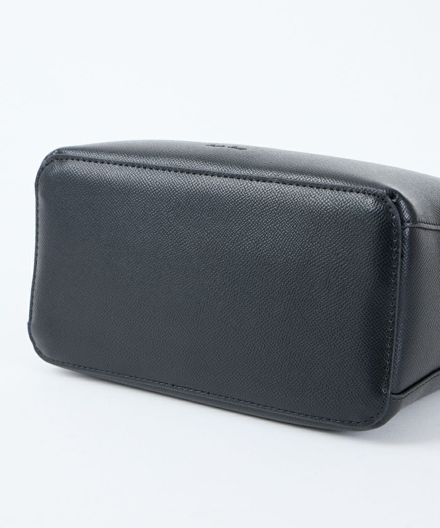 Legato Largo ショルダーバッグ たすかるっかばん 軽量 カクシボ お手入れ楽々 2WAY A5 たすかるっかばん LH-F3373