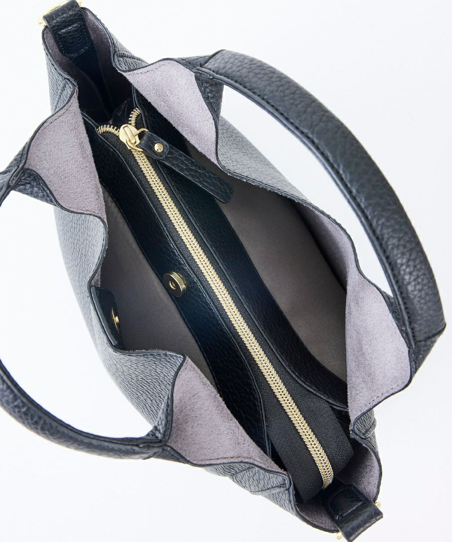 Legato Largo トートバッグ 軽量 2WAY 3室仕様 自立 A5 レトロシボ LH-D1373