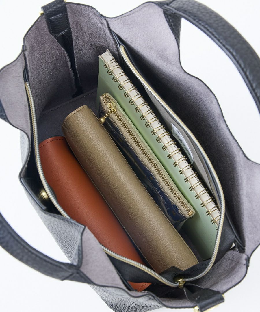 Legato Largo トートバッグ 軽量 2WAY 3室仕様 自立 A5 レトロシボ LH-D1373