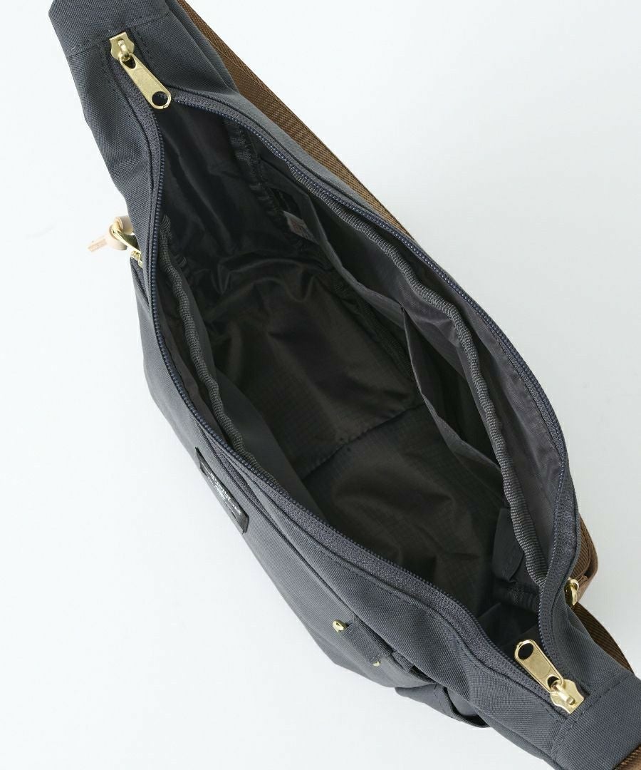 anello GRANDE ショルダーバッグ 両面撥水 軽量 10ポケット Dかん A5 MART GTM0861