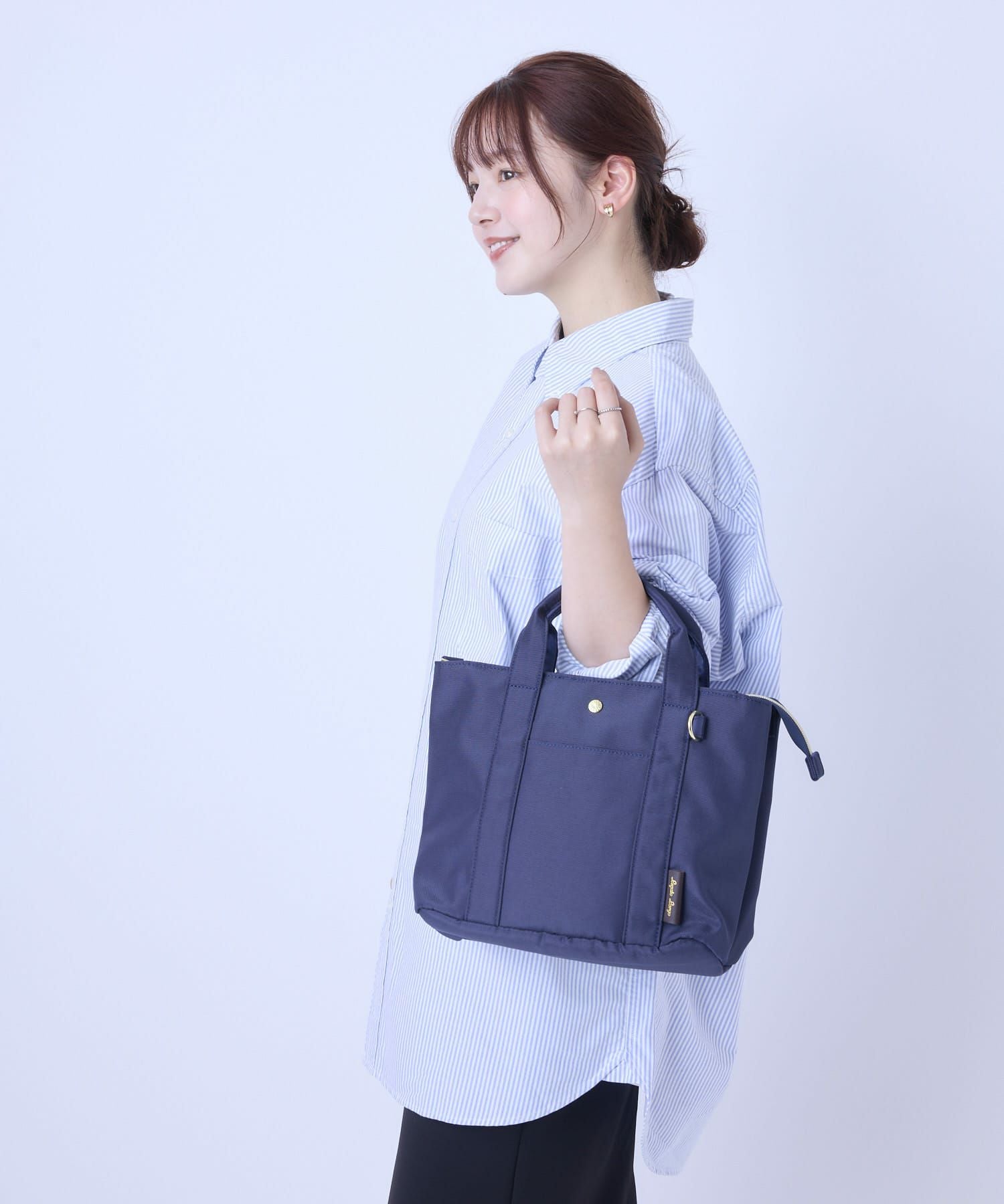 Legato Largo ショルダーバッグ 簡探バッグ 撥水 整理整頓 仕切り A5 簡探バッグ LT-F3411