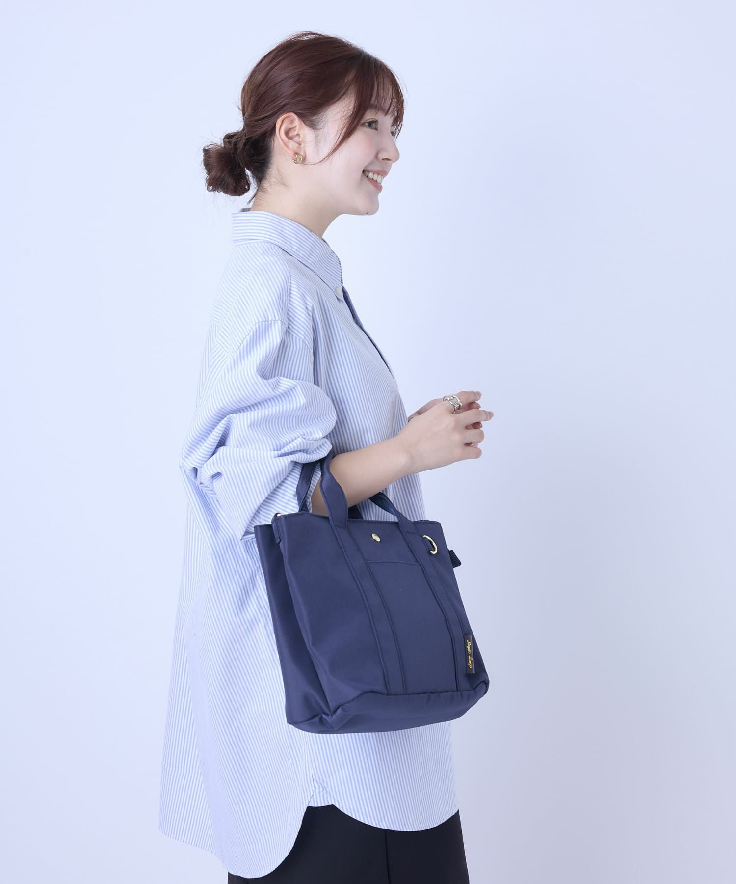 Legato Largo ショルダーバッグ 簡探バッグ 撥水 整理整頓 仕切り A5 簡探バッグ LT-F3411