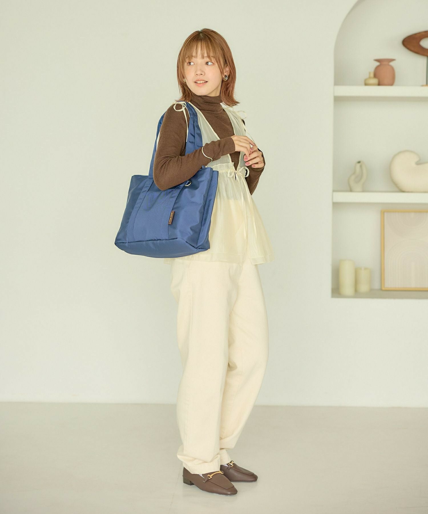 Legato Largo トートバッグ 簡探バッグ 撥水 整理整頓 仕切り A4 簡探バッグ LT-F3412