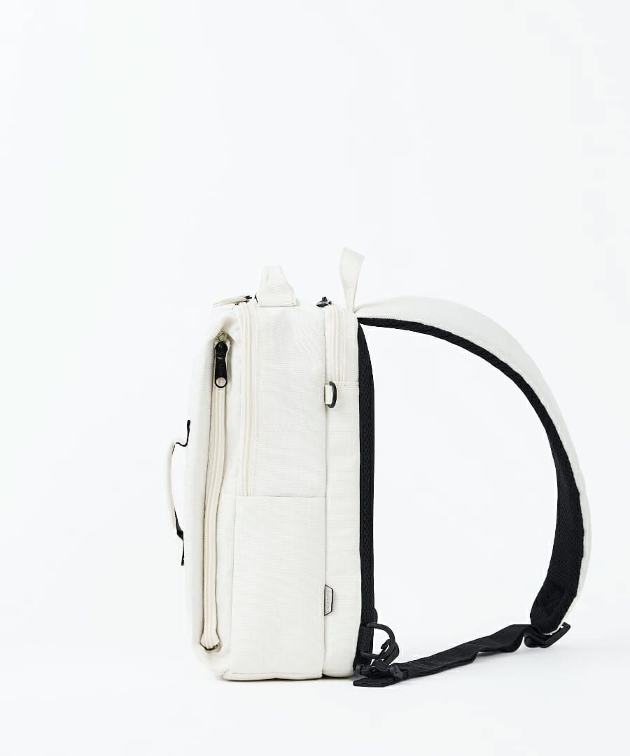 fulcro ボディバッグ ウエストポーチ 撥水 左右変換 タブレット専用ポケット付き mini ESSENCE fma-0002