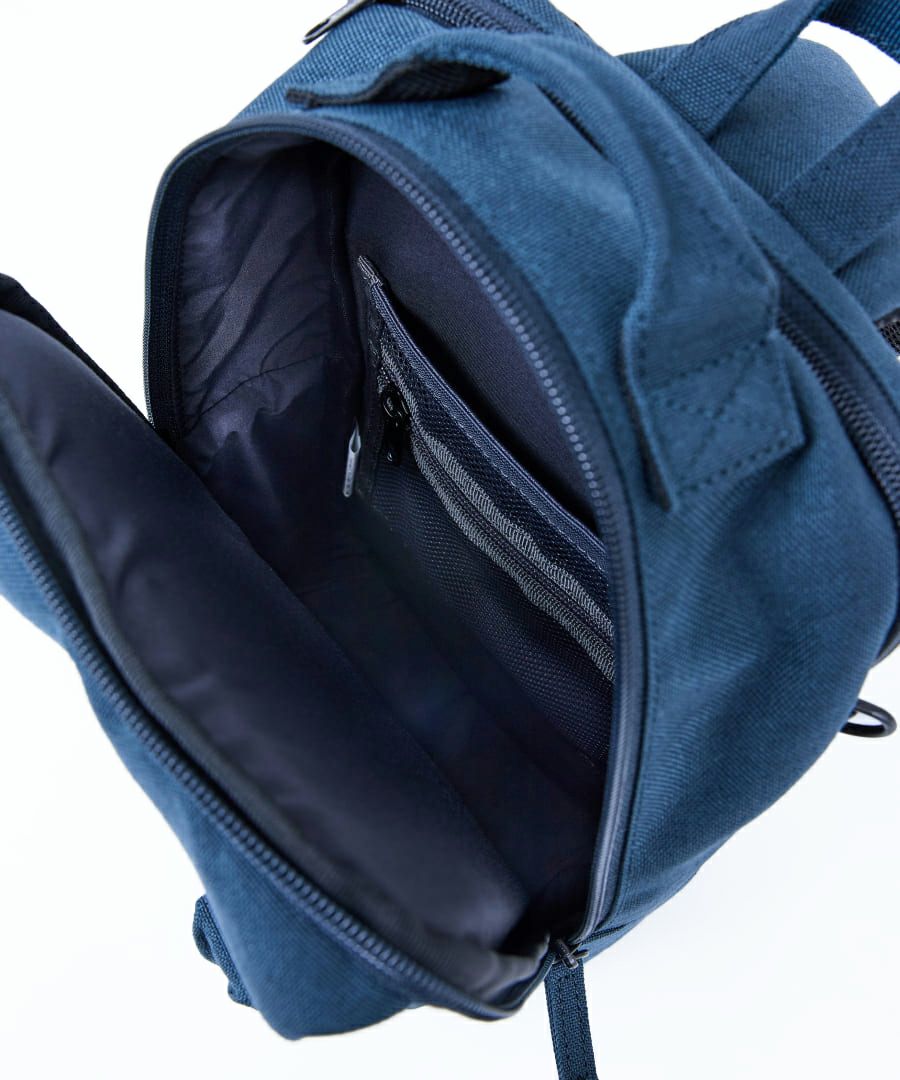 fulcro ボディバッグ ウエストポーチ 撥水 左右変換 タブレット専用ポケット付き mini ESSENCE fma-0002