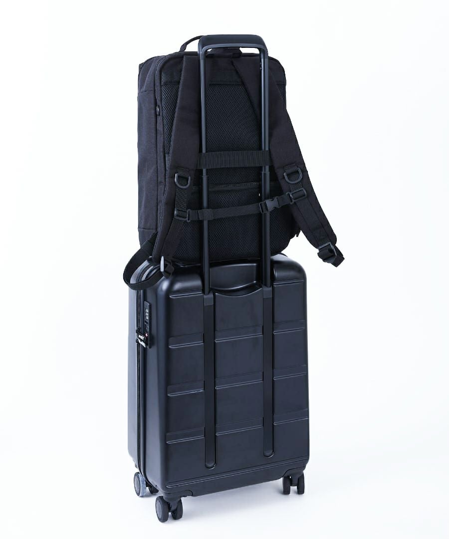 fulcro リュック バックパック 撥水 多ポケット メッシュポケット キャリーオン 0 ESSENCE fma-0004