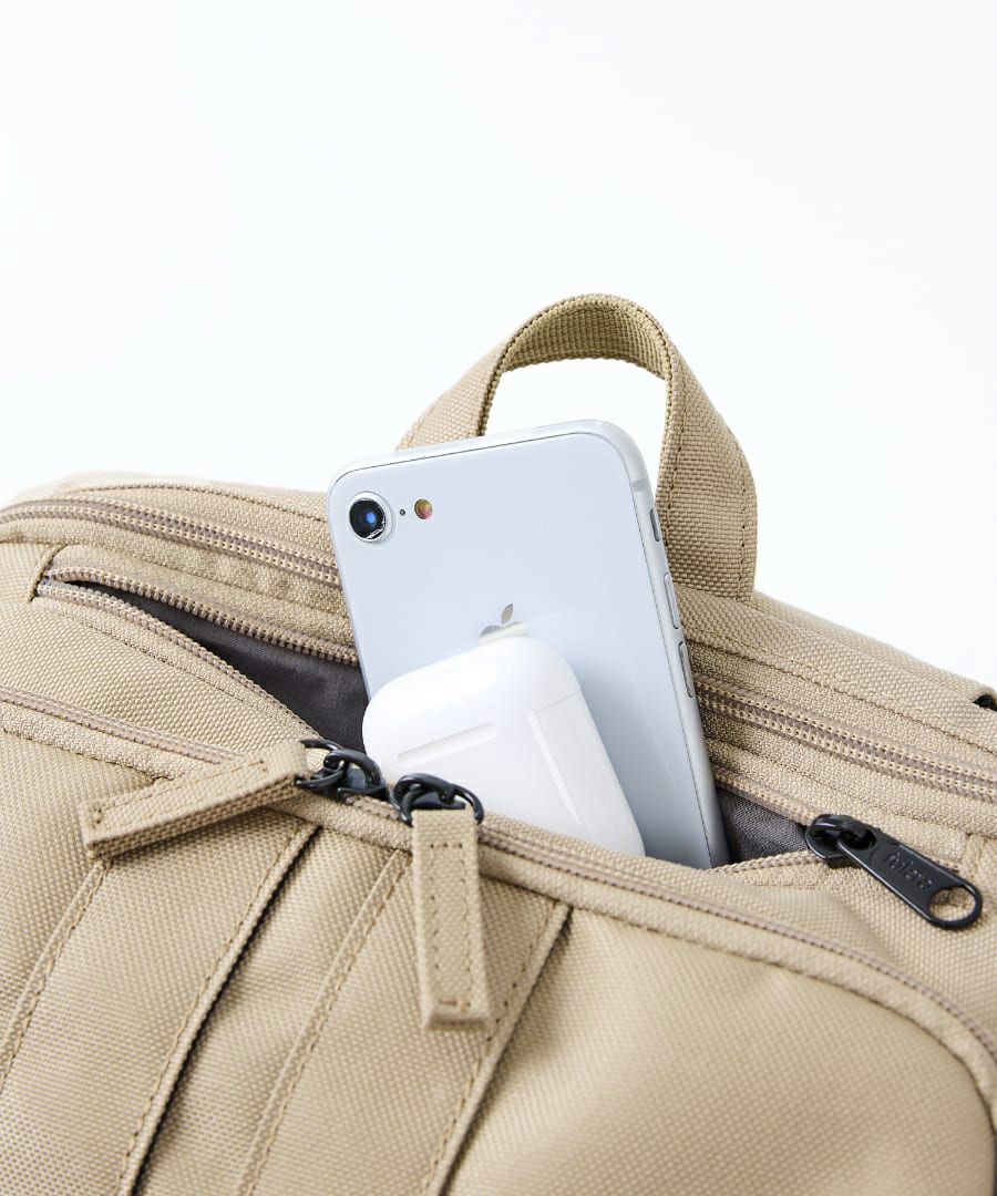 fulcro リュック バックパック 撥水 正面ダブルハンドル 多ポケット メッシュポケット キャリーオン A4 ESSENCE fma-0006