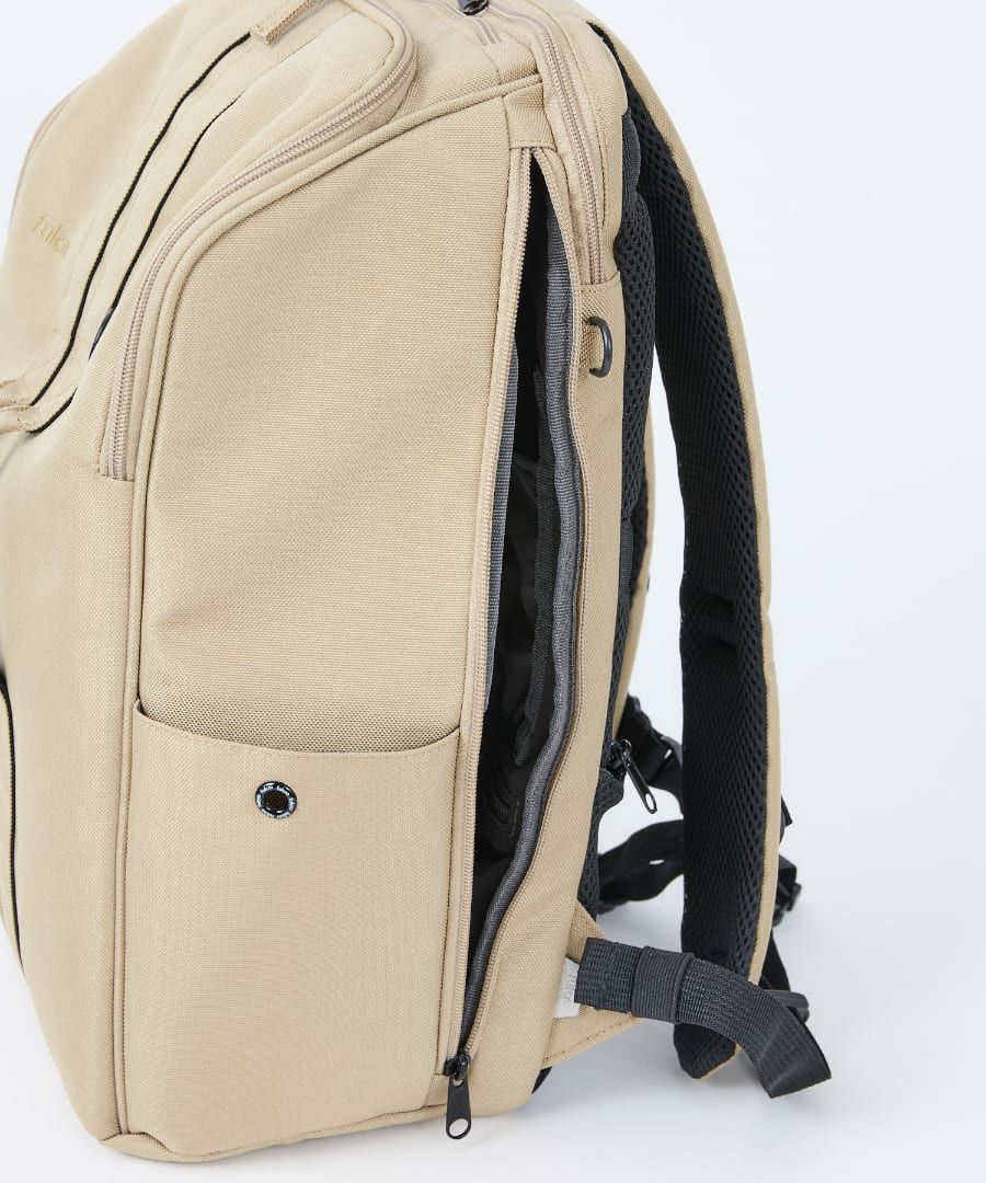 fulcro リュック バックパック 撥水 正面ダブルハンドル 多ポケット メッシュポケット キャリーオン A4 ESSENCE fma-0006