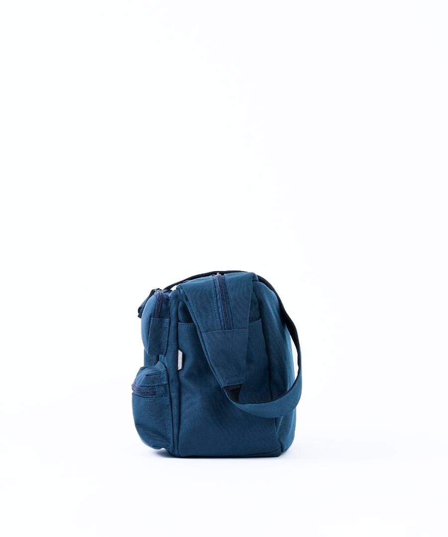 fulcro ショルダーバッグ 撥水 広い開口部 多収納 A5 City fma-0024