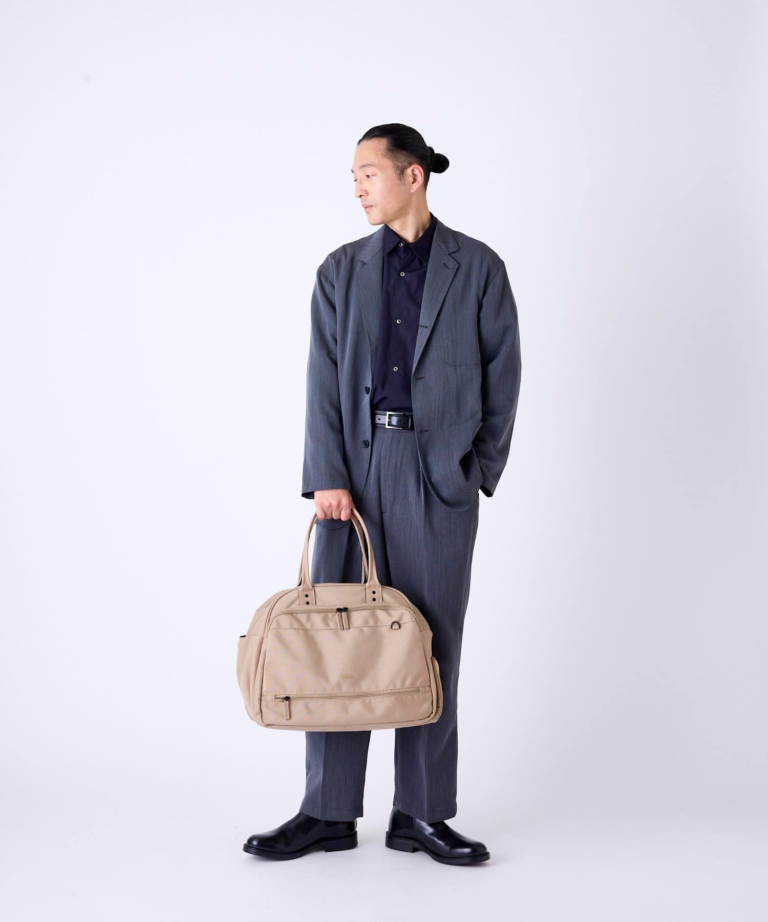 fulcro ボストンバッグ 撥水 大容量 形キープ シューズポケット付 ジムバッグ キャリーオン A4 City fma-0025