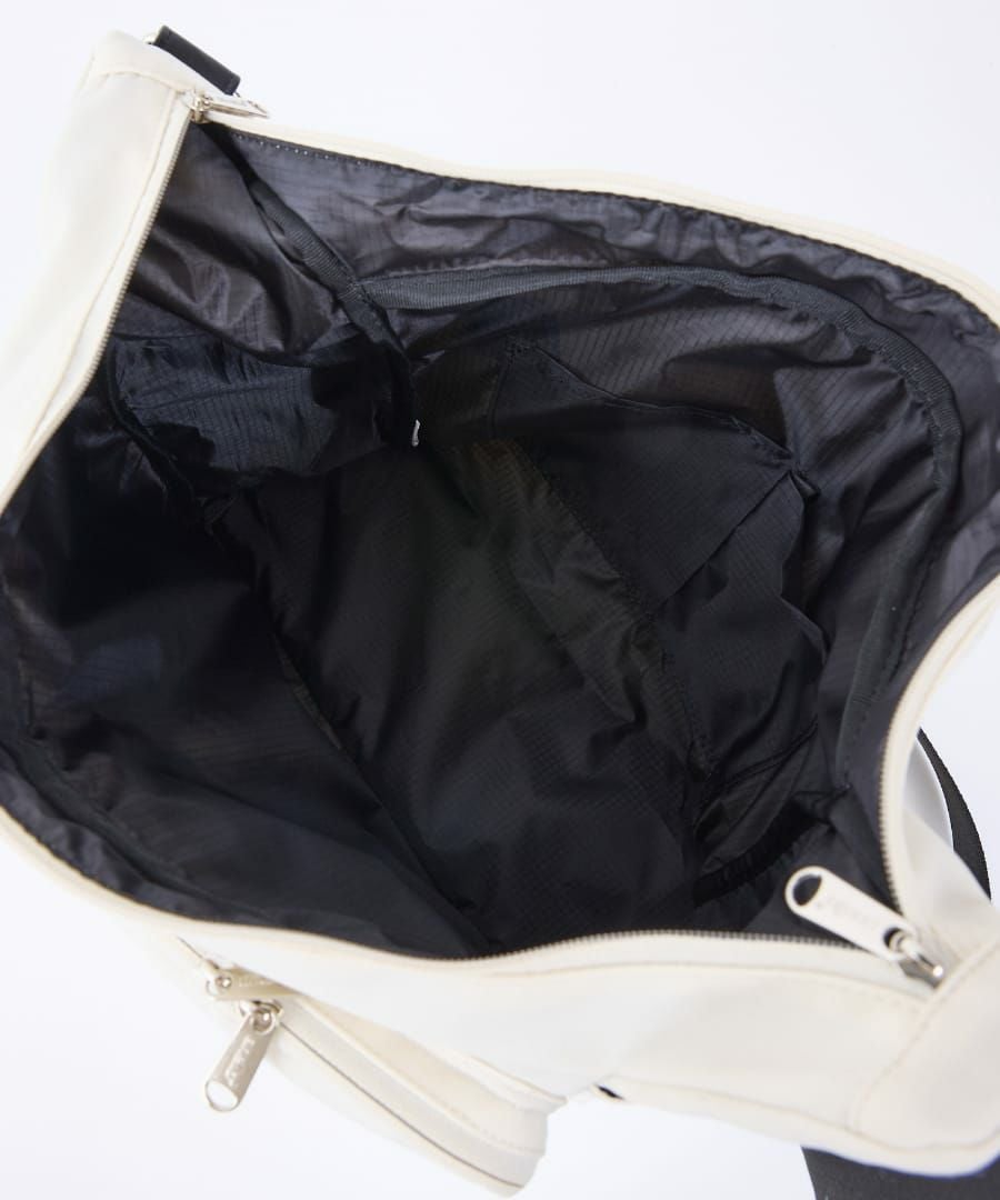 anello ショルダーバッグ 両面撥水 チャーム付き A4 DOROTHY ATB4823