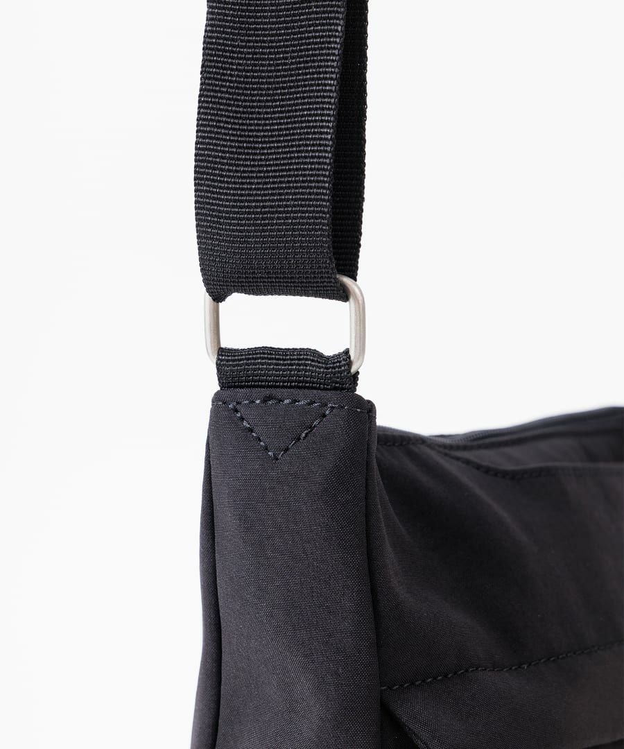 Legato Largo ショルダーバッグ ナチュらくバッグ 撥水 スクエア A5 ナチュらくバッグ LH-F3451