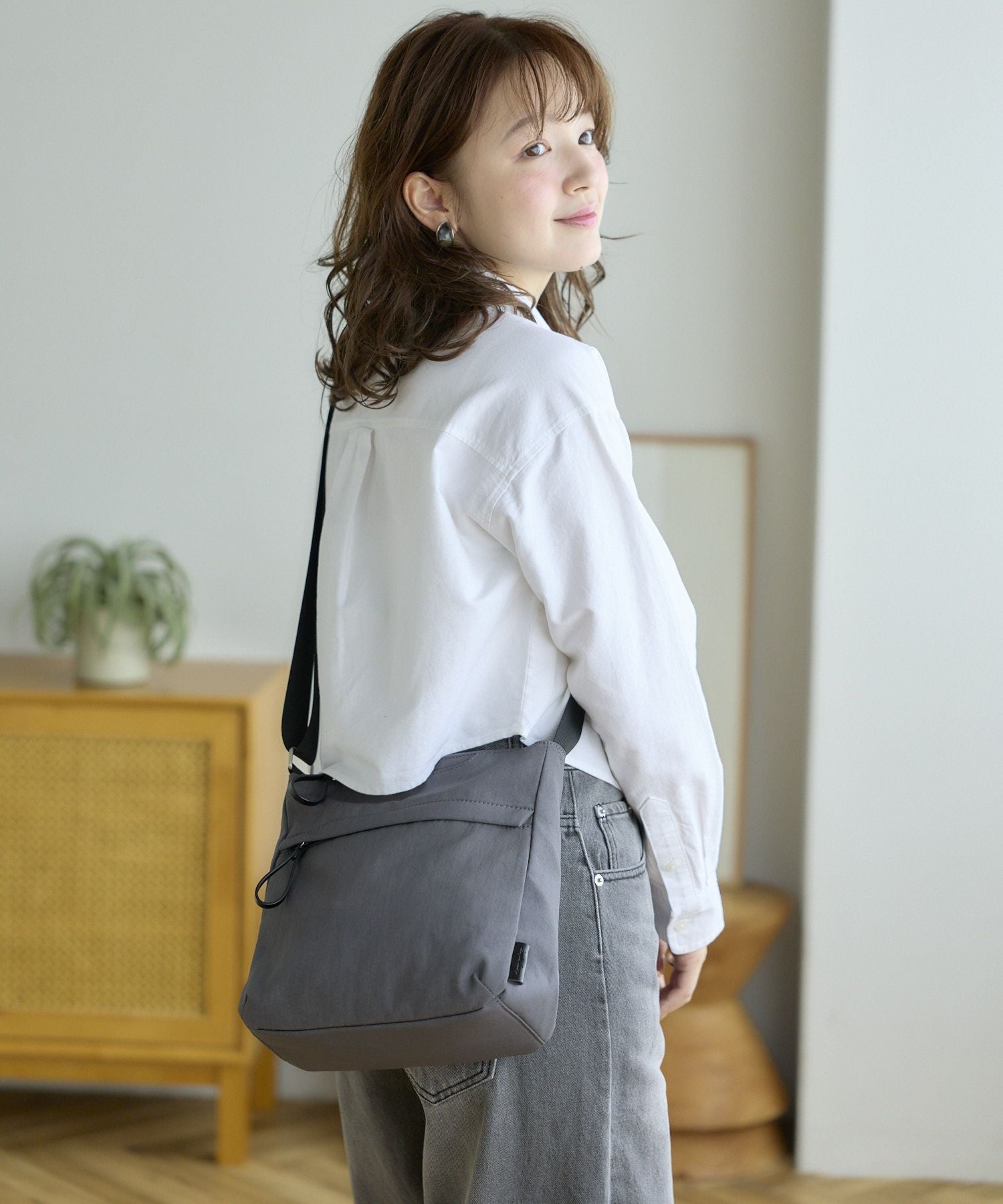 Legato Largo ショルダーバッグ ナチュらくバッグ 撥水 スクエア A5 ナチュらくバッグ LH-F3451