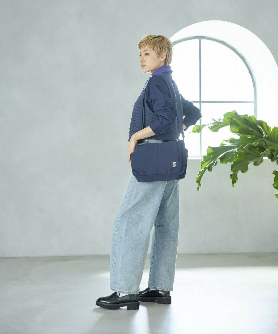 anello ショルダーバッグ 両面撥水 軽量 10ポケット A5 PARADE ATM0964