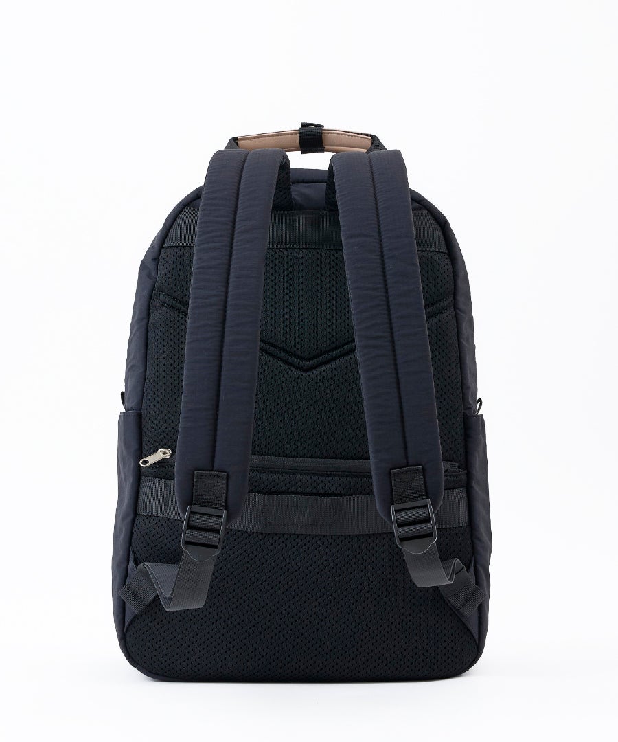 anello GRANDE リュック バックパック 両面撥水 軽量 10ポケット 21L PC収納 キャリーオン セキュリティポ A4 SABLE GTM0971