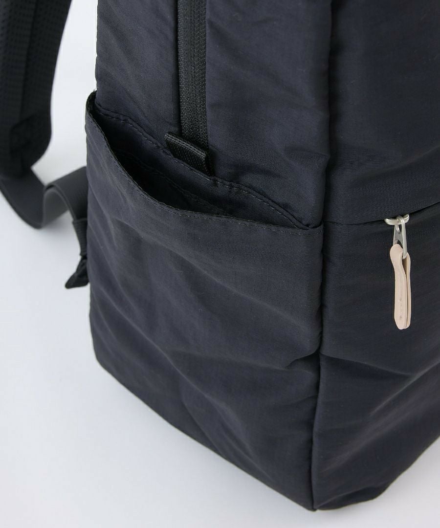 anello GRANDE リュック バックパック 両面撥水 軽量 10ポケット 21L PC収納 キャリーオン セキュリティポ A4 SABLE GTM0971